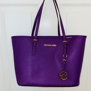Michael Kors Tote 💜